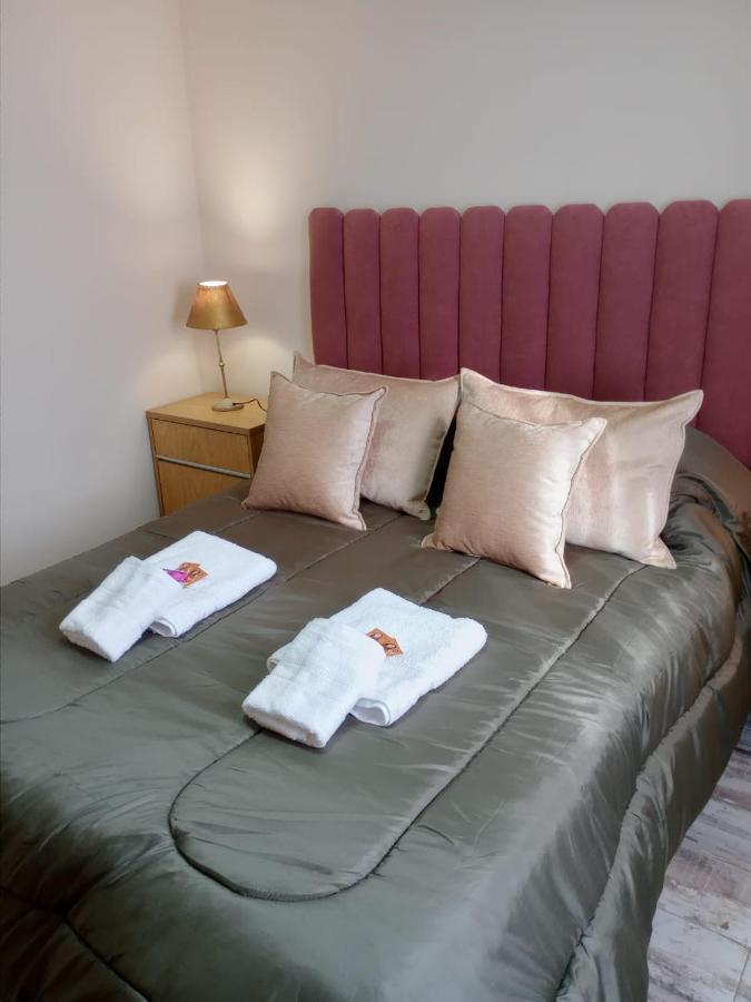 My House In El Calafate. Apartment Bagian luar foto
